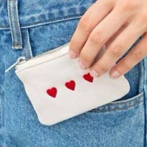 Brandy Melville Heart Coin Purse NWT